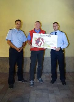 v.l. Mathias Liebe (Geschäftsführer KFV LDS e.V.), Heiko Schmidt (Marktleiter Sonderpreisbaumarkt) und Robin Hutzschenreuter (Stellv. Vorsitzender KFV LDS e.V.)