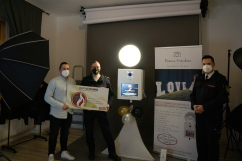 v.l. Danny Peters (Inhaber Peters Fotobox), Robin Hutzschenreuter (Stellv. Vorsitzender KFV LDS e.V.) und Mathias Liebe (Geschäftsführer KFV LDS e.V.)