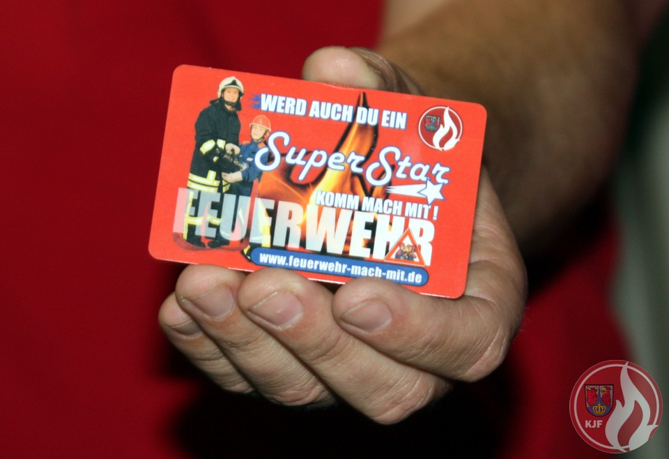 Elektronische Fahrcard mit dem Aufdruck der Feuerwehr-Kampagne