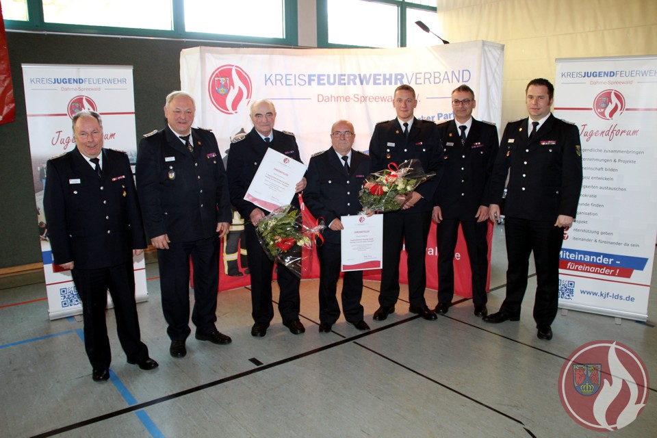 Aufnahme "Ehrenmitglieder"